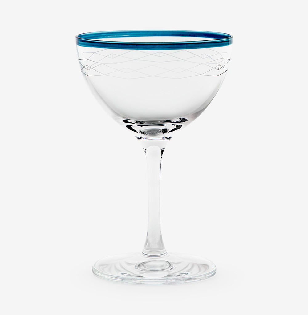 A Set of 2 Nick & Nora Glasses 2